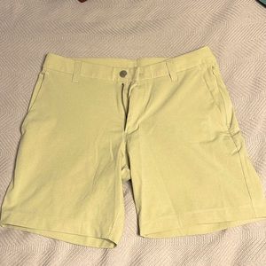 Barely worn! Great condition! Commission lululemon shorts 7”!